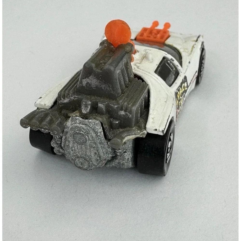 Vintage 1978 Hot Wheels Science Friction Space Cop White Diecast Car Hong Kong